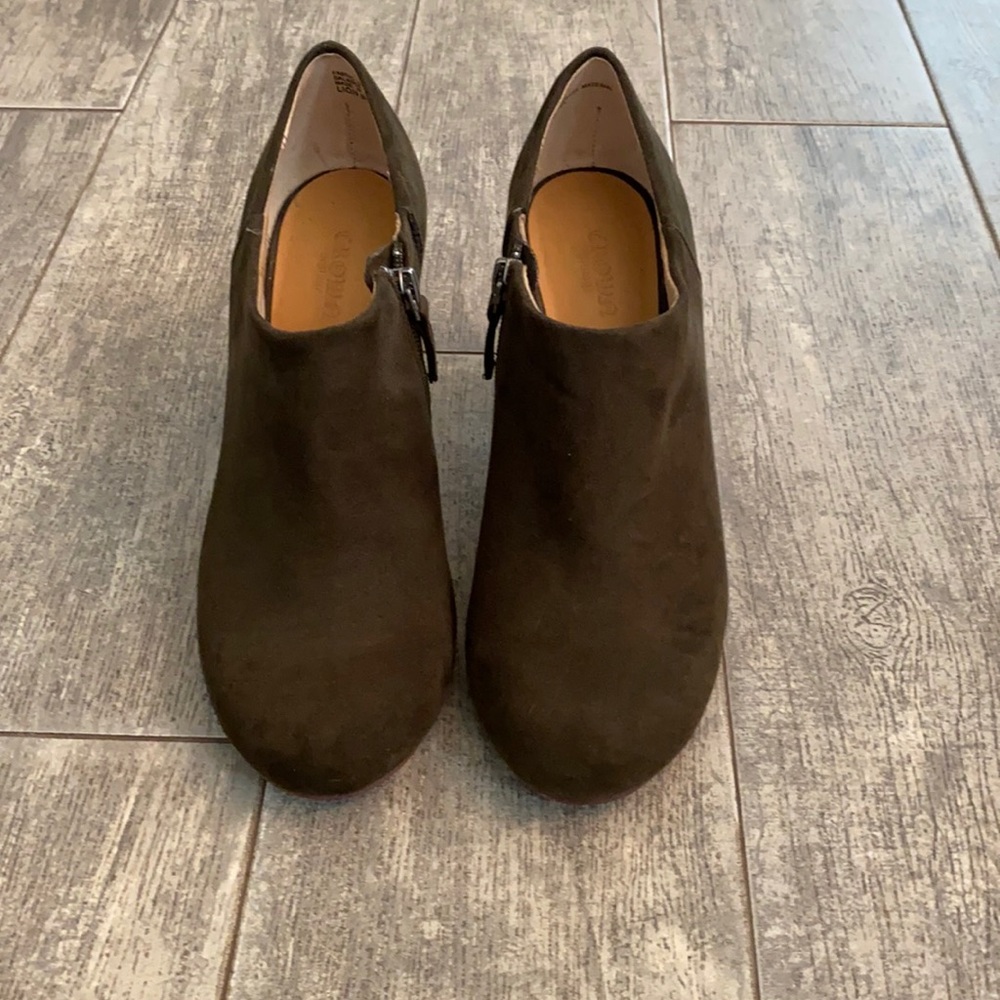 Crown Vintage ankle bootie